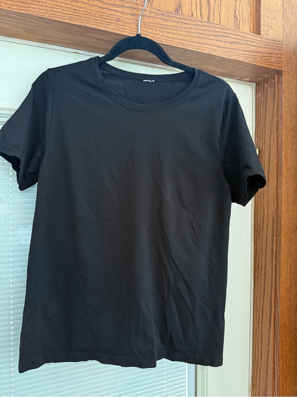 Fabletics Women’s Black Short Sleeve Crew Tee
